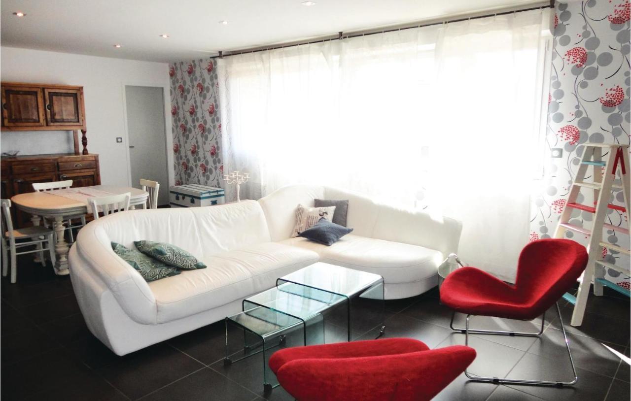 Awesome Apartment In Sauvian With Wifi المظهر الخارجي الصورة